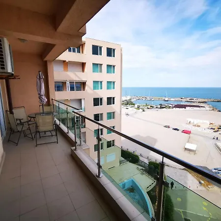 Gala Aparthotel